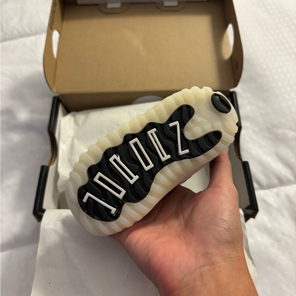 *SOLD* Jordan 4 TD - Picture 4 of 7